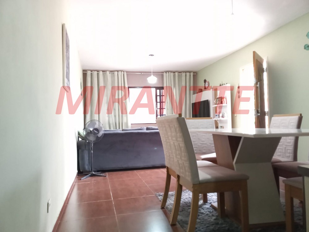 Sobrado de 100m² com 4 quartos em Jaçana