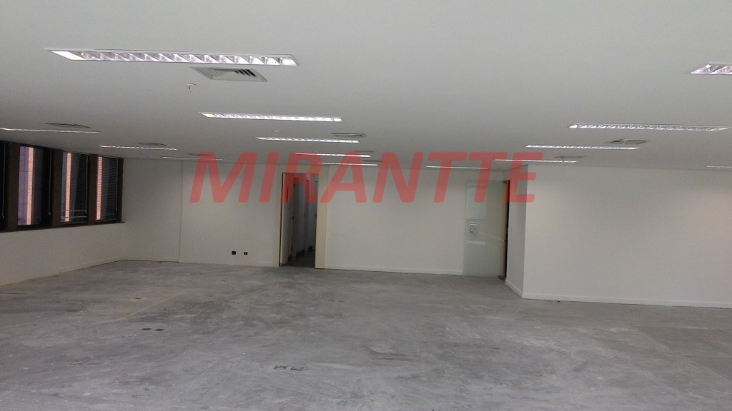 Comercial de 206m² em Brooklin