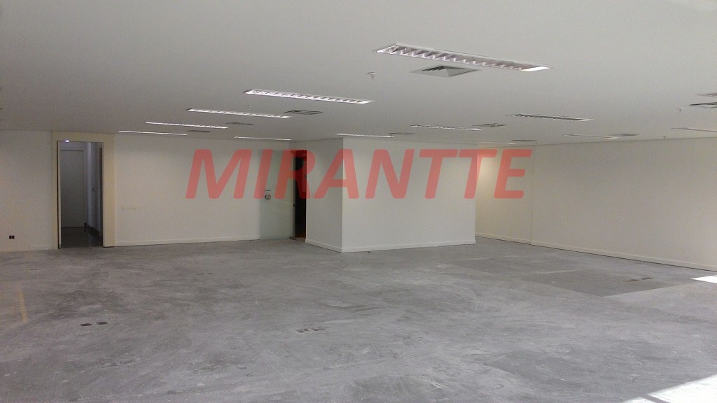 Comercial de 206m² em Brooklin