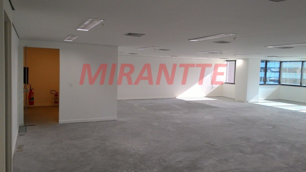 Comercial de 206m² em Brooklin
