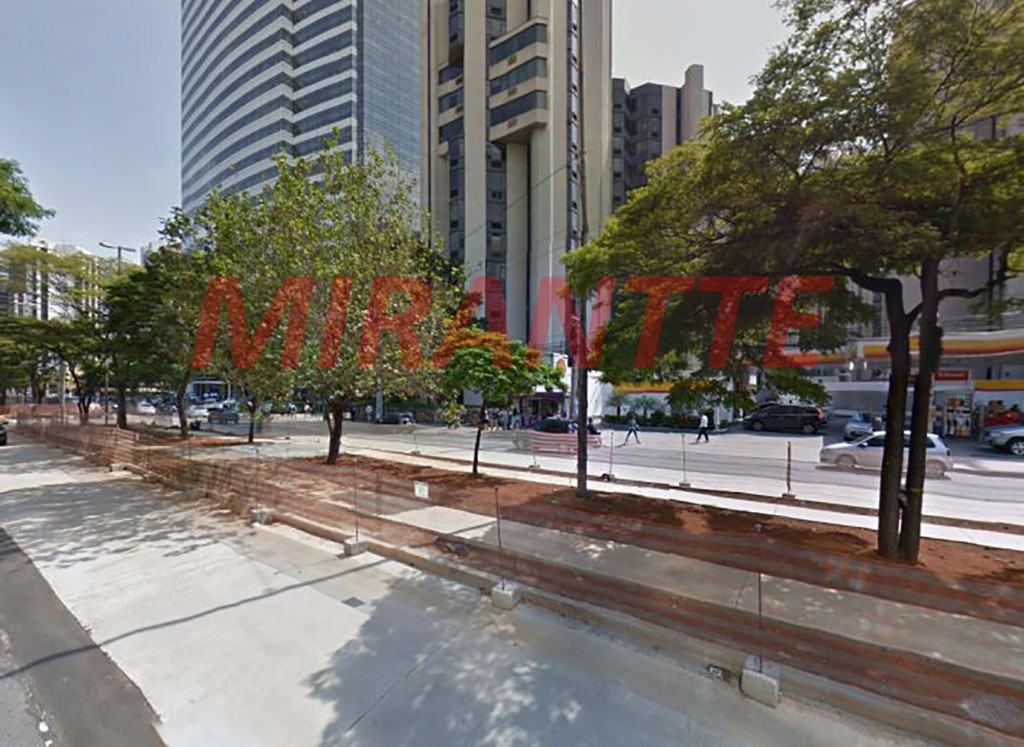 Comercial de 139m² em Brooklin