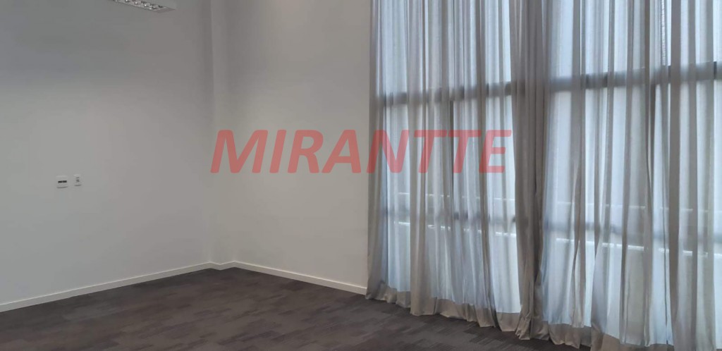 Comercial de 195m² em Brooklin