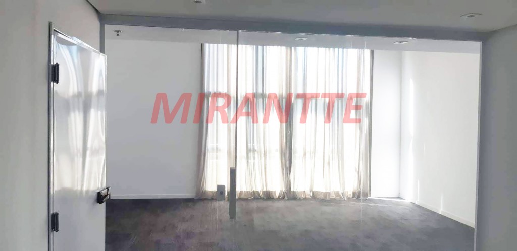 Comercial de 195m² em Brooklin