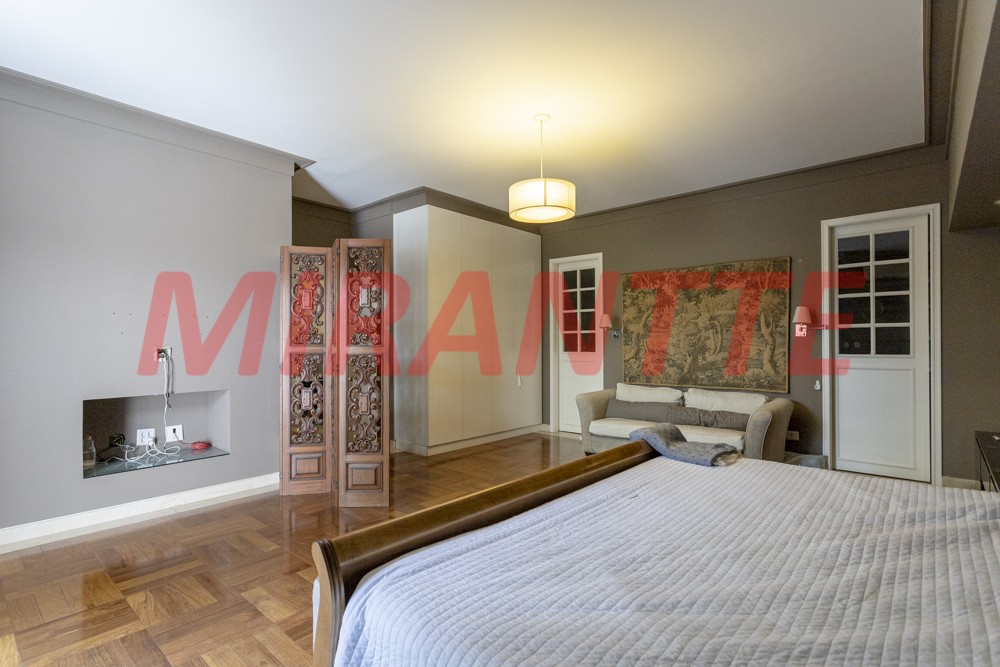 Sobrado de 539m² com 5 quartos em Sumaré