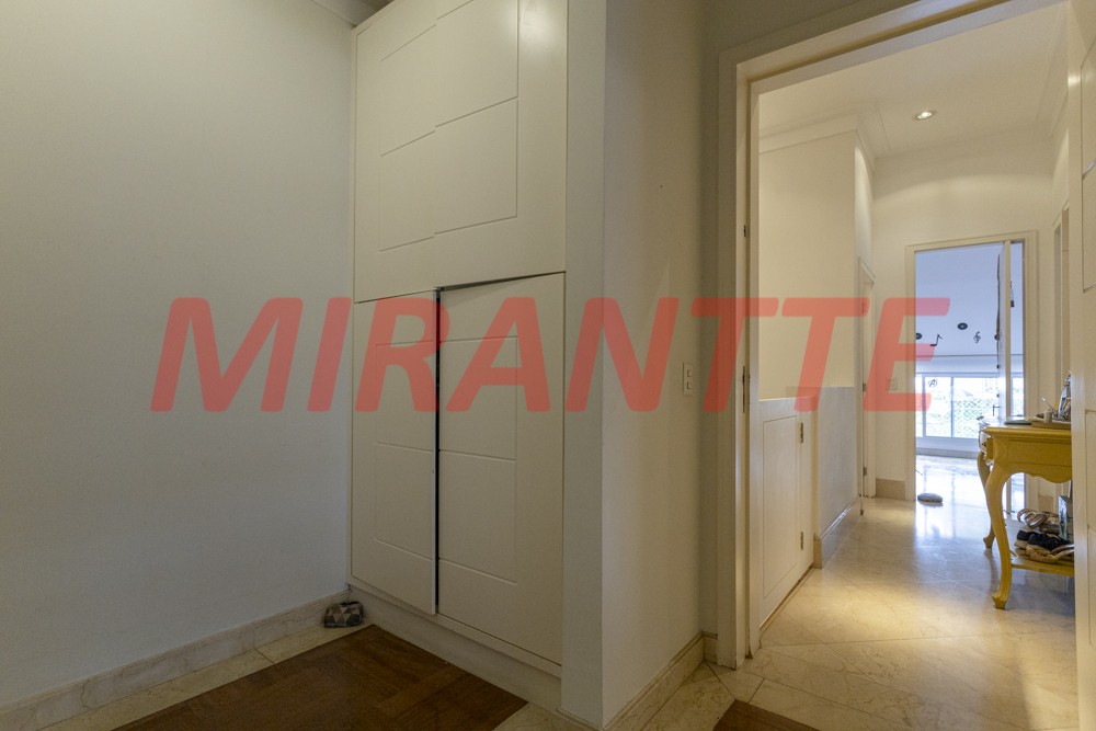 Sobrado de 539m² com 5 quartos em Sumaré