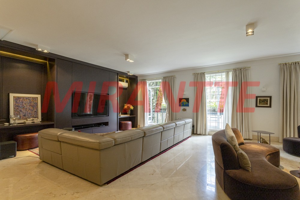 Sobrado de 539m² com 5 quartos em Sumaré