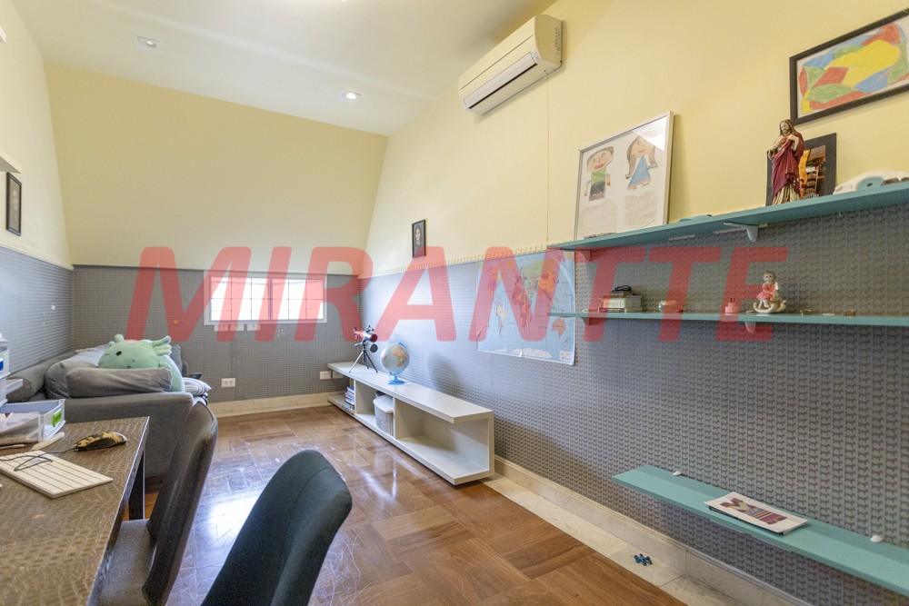 Sobrado de 539m² com 5 quartos em Sumaré
