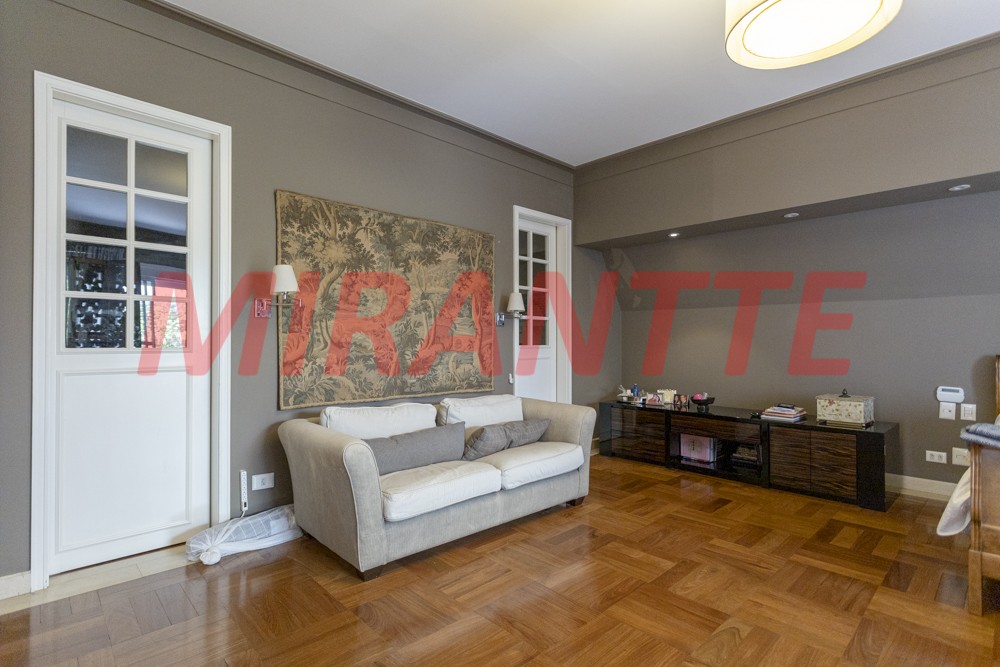 Sobrado de 539m² com 5 quartos em Sumaré