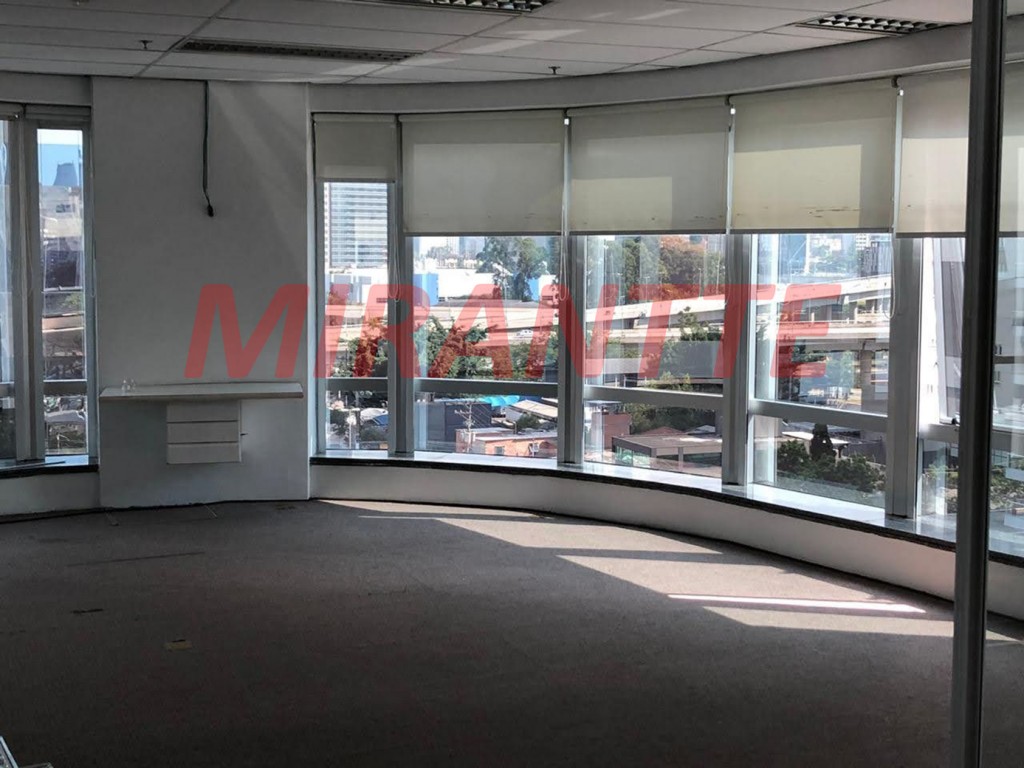 Comercial de 330m² em Brooklin