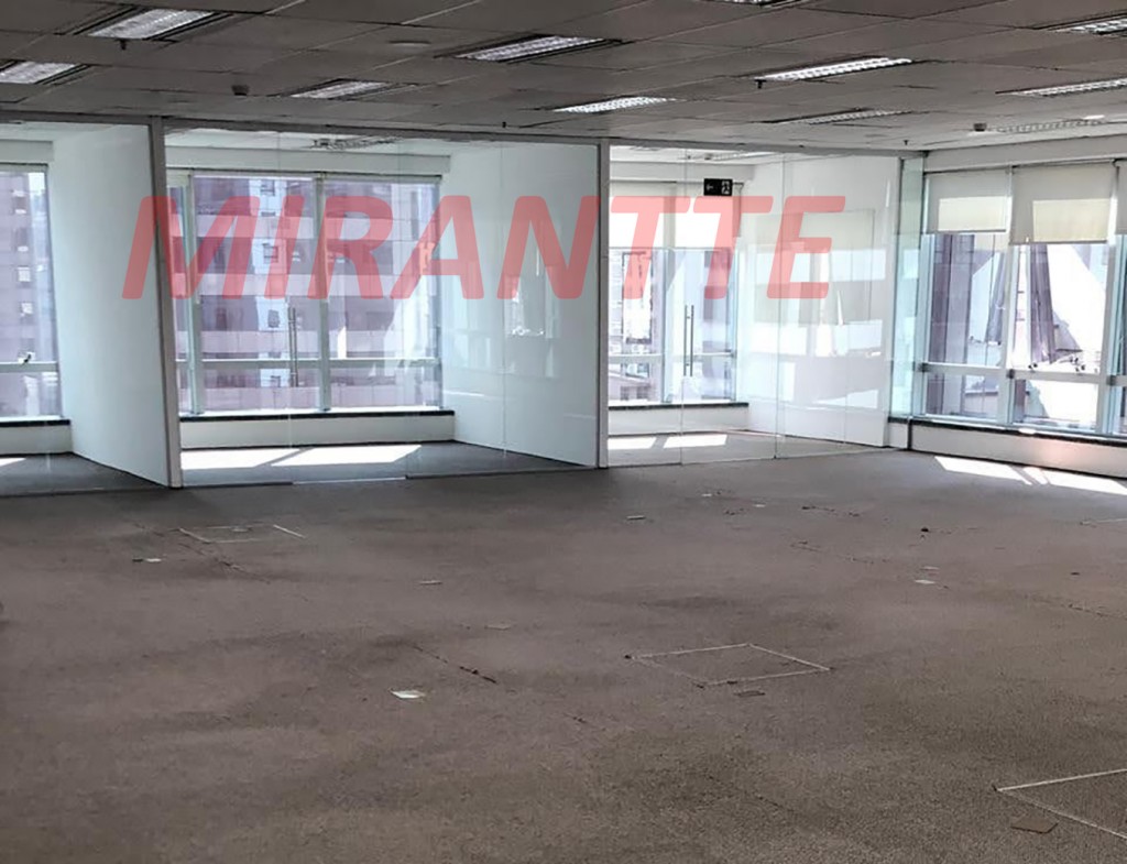 Comercial de 330m² em Brooklin