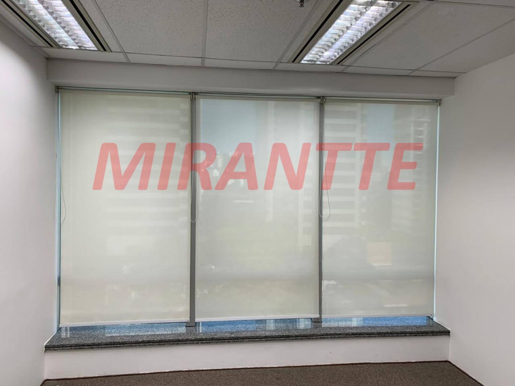 Comercial de 330m² em Brooklin