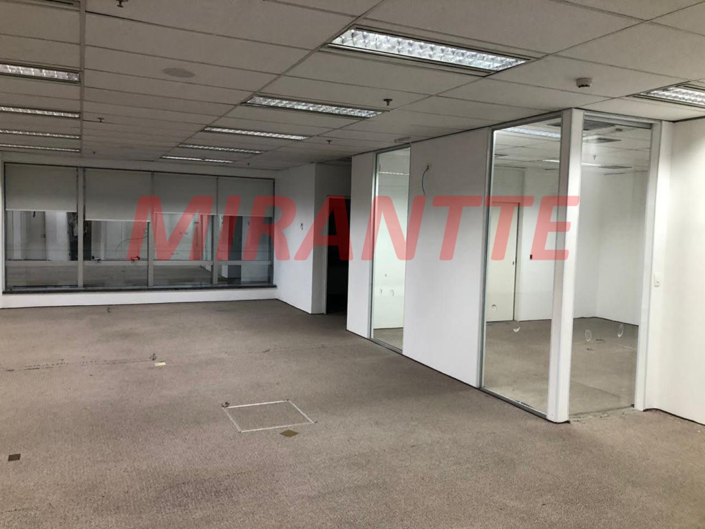 Comercial de 330m² em Brooklin