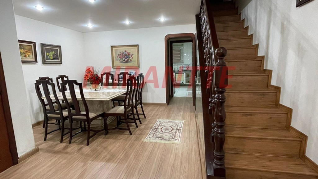 Sobrado de 180m² com 3 quartos em Parada Inglesa