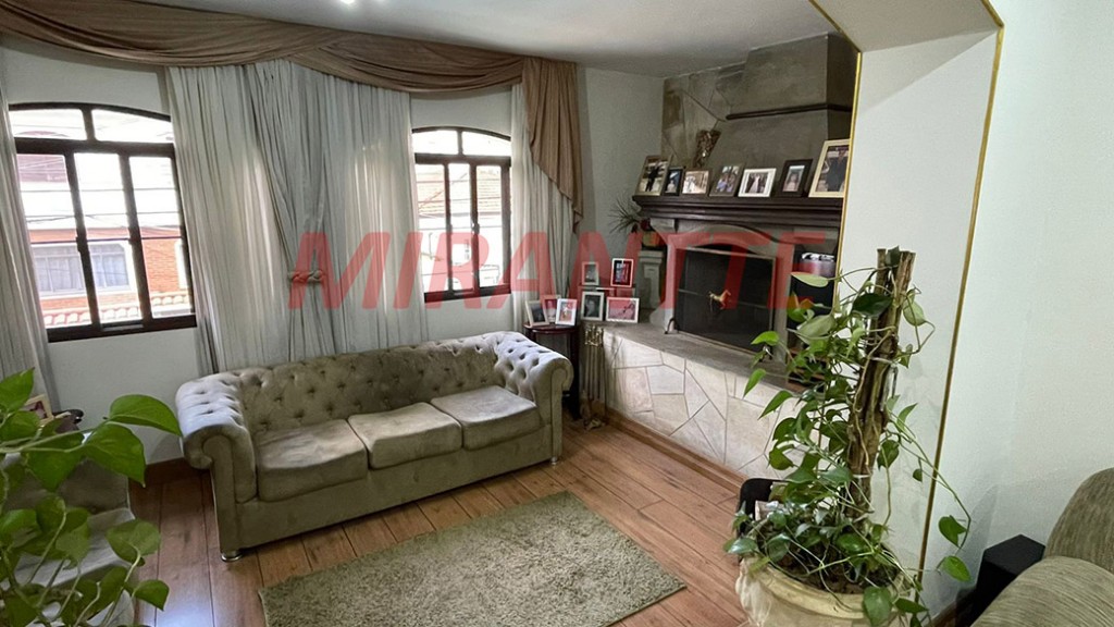 Sobrado de 180m² com 3 quartos em Parada Inglesa
