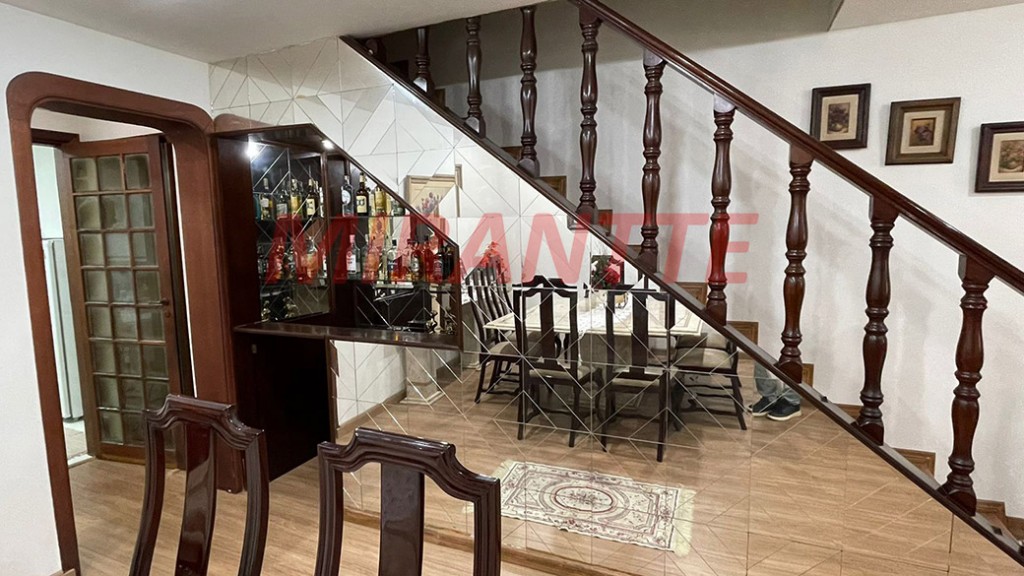 Sobrado de 180m² com 3 quartos em Parada Inglesa