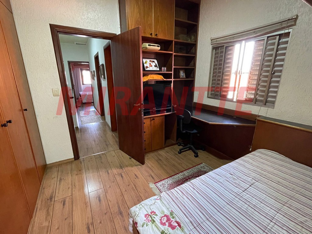 Sobrado de 180m² com 3 quartos em Parada Inglesa