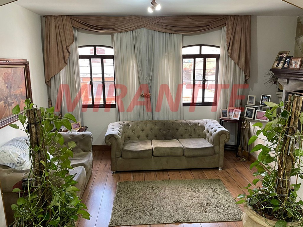 Sobrado de 180m² com 3 quartos em Parada Inglesa