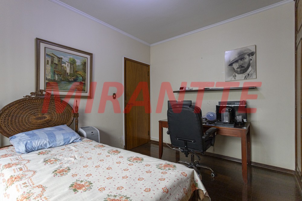 Casa terrea de 360m² com 3 quartos em Água Fria