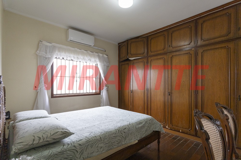 Casa terrea de 360m² com 3 quartos em Água Fria
