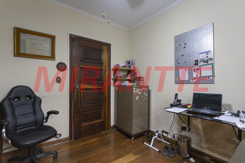 Casa terrea de 360m² com 3 quartos em Água Fria