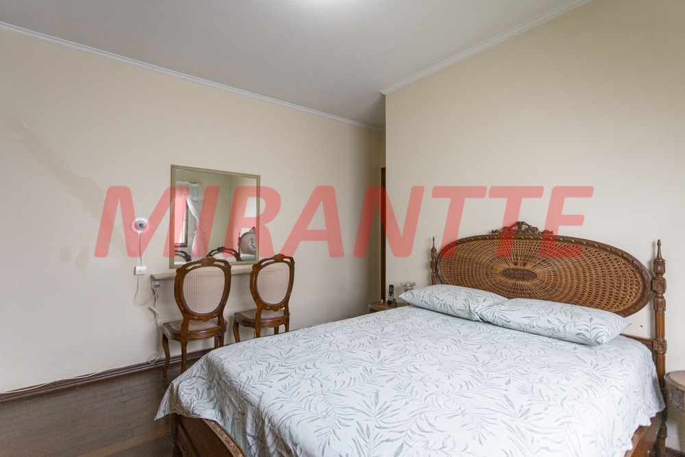 Casa terrea de 360m² com 3 quartos em Água Fria