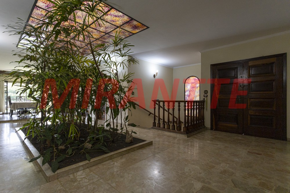 Casa terrea de 360m² com 3 quartos em Água Fria