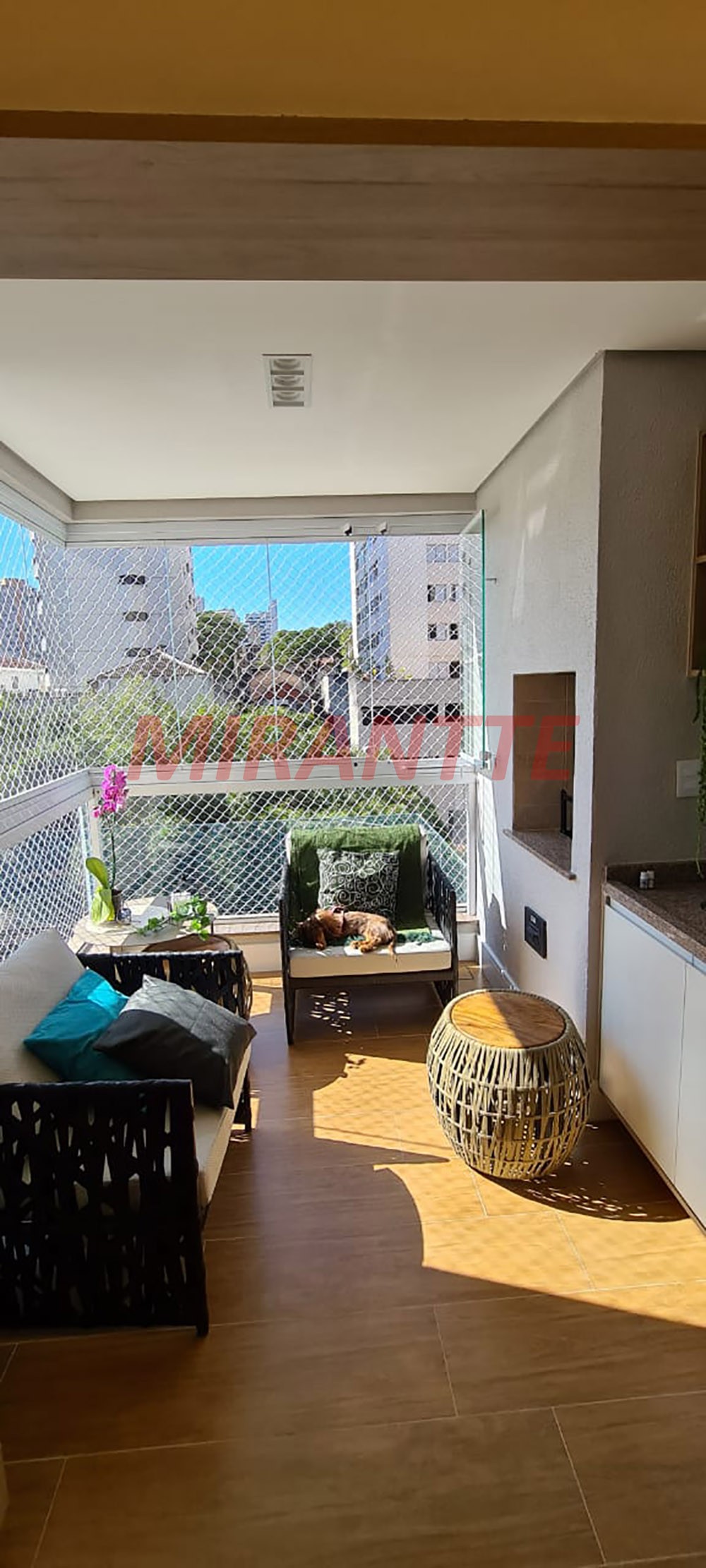 Apartamento de 92m² com 2 quartos em Água Fria