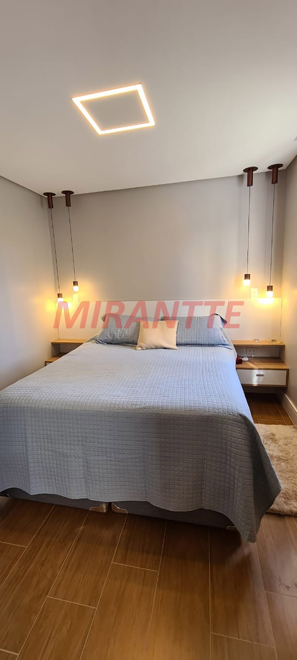 Apartamento de 92m² com 2 quartos em Água Fria