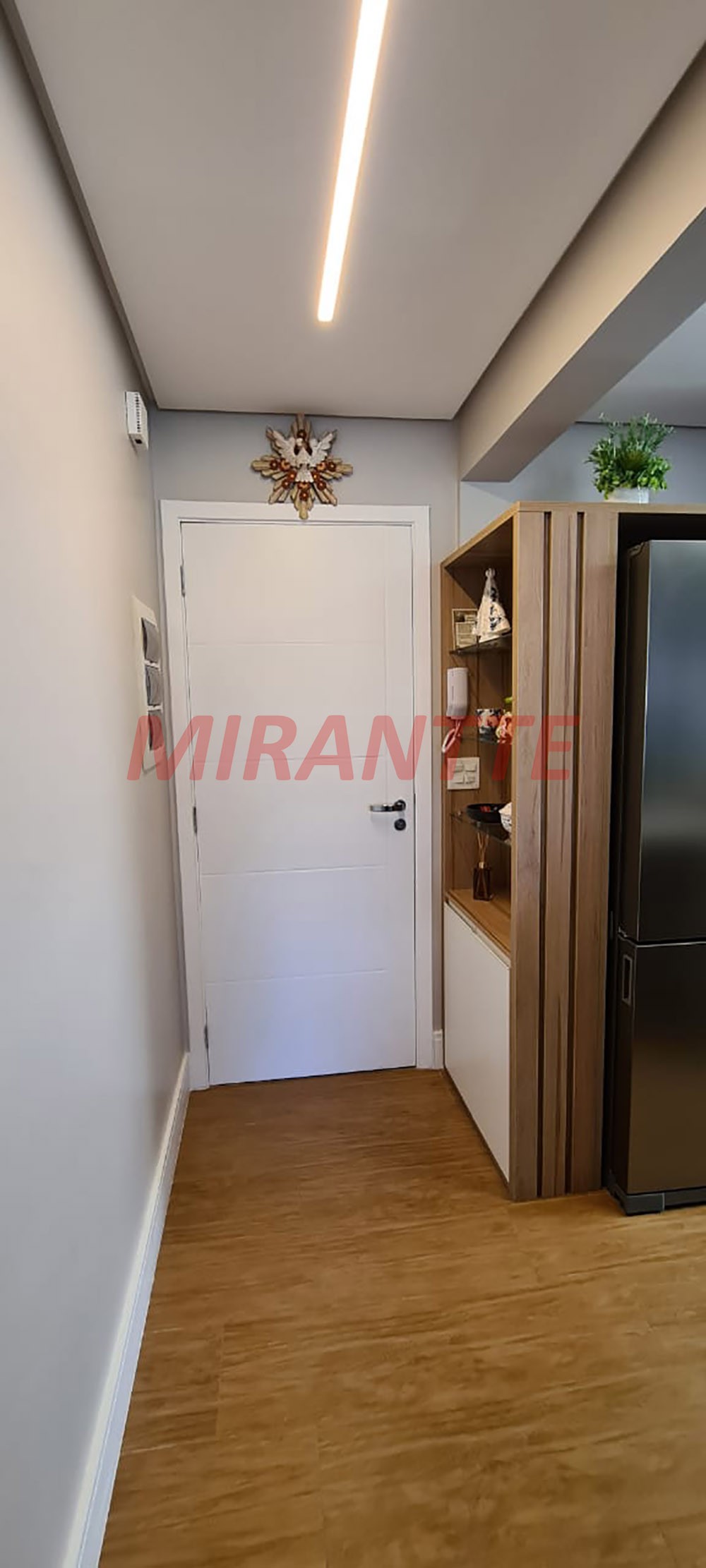 Apartamento de 92m² com 2 quartos em Água Fria