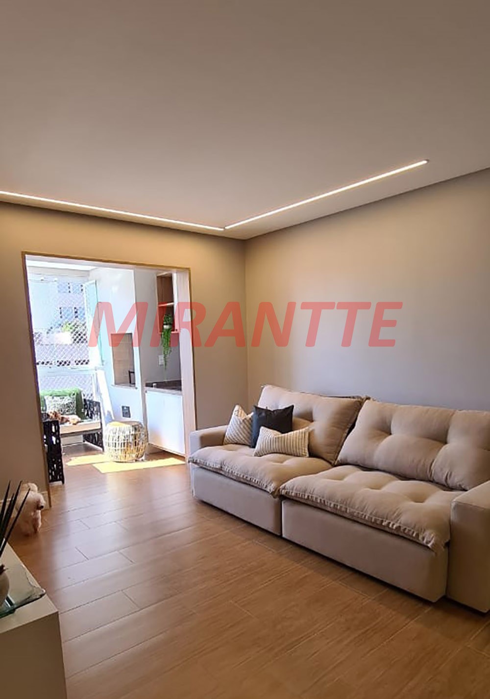 Apartamento de 92m² com 2 quartos em Água Fria