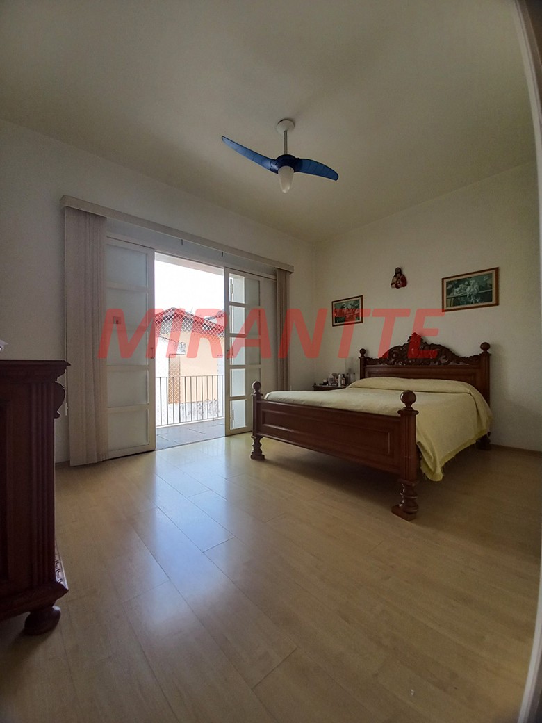 Casa terrea de 278m² com 4 quartos em Vila Irmaos Arnoni