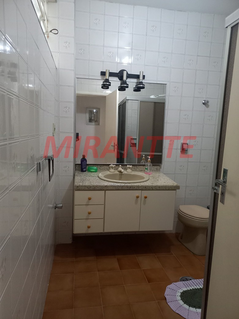 Casa terrea de 278m² com 4 quartos em Vila Irmaos Arnoni
