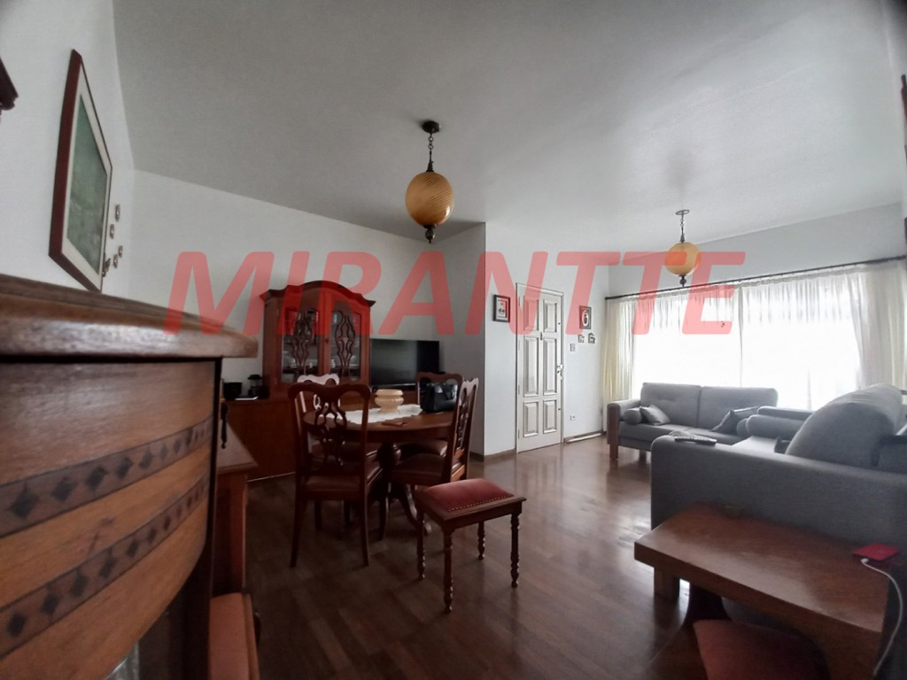 Casa terrea de 278m² com 4 quartos em Vila Irmaos Arnoni