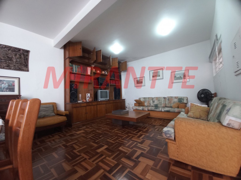 Casa terrea de 278m² com 4 quartos em Vila Irmaos Arnoni