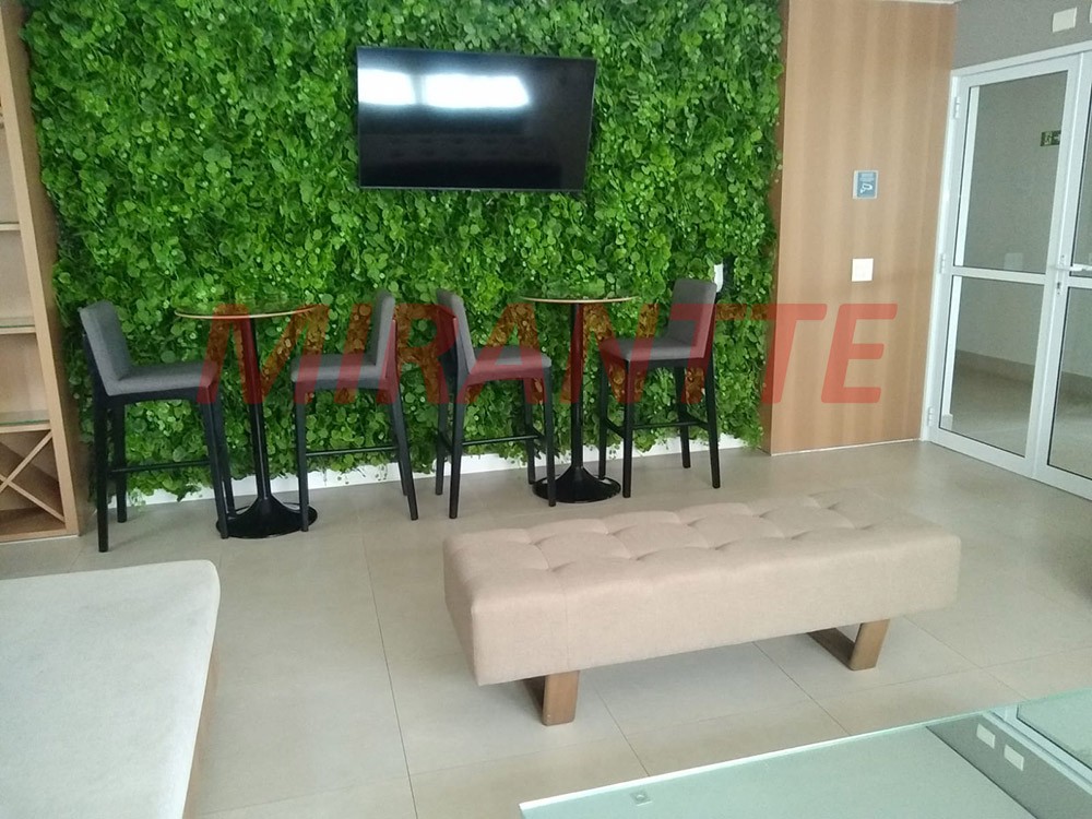 Apartamento de 42m² com 2 quartos em Santana