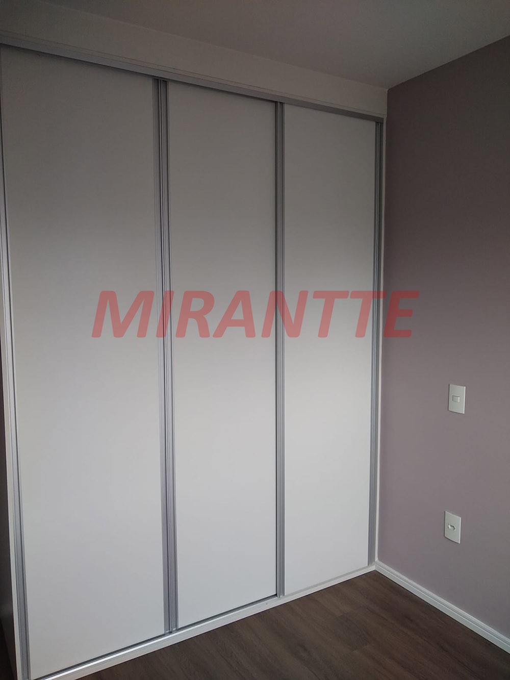 Apartamento de 42m² com 2 quartos em Santana
