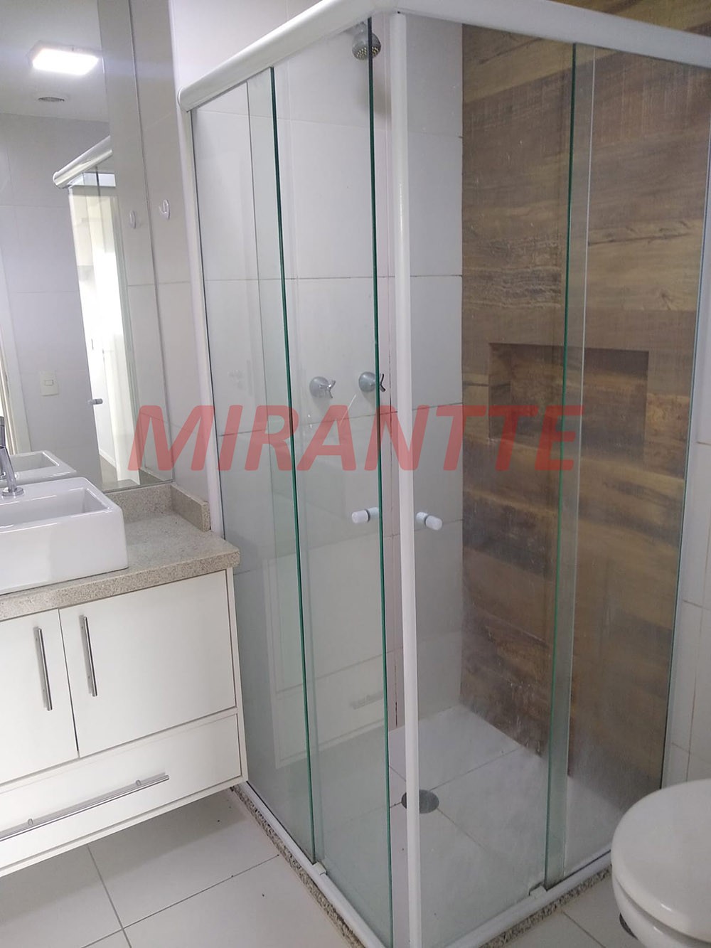 Apartamento de 42m² com 2 quartos em Santana
