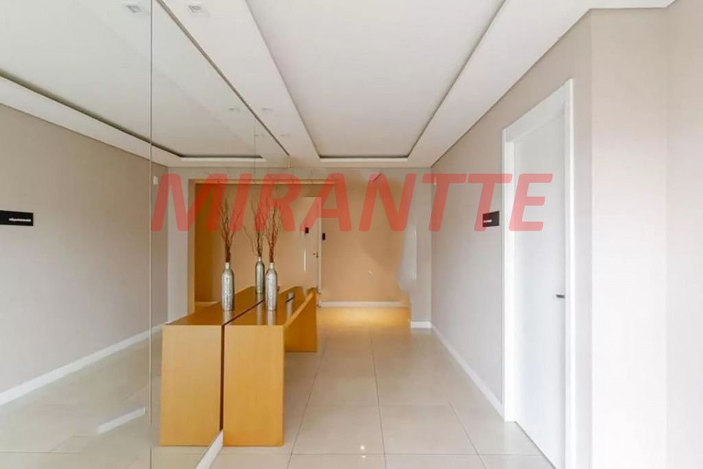 Apartamento de 59m² com 2 quartos em Cambuci
