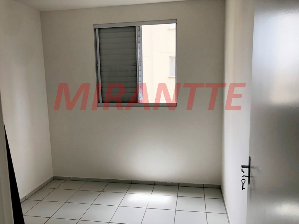 Apartamento de 46m² com 2 quartos em Parque Sao Lourenco