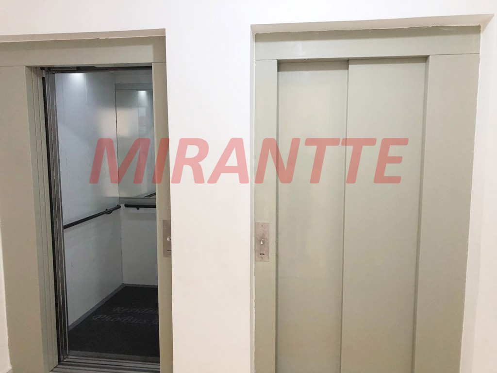 Apartamento de 46m² com 2 quartos em Parque Sao Lourenco