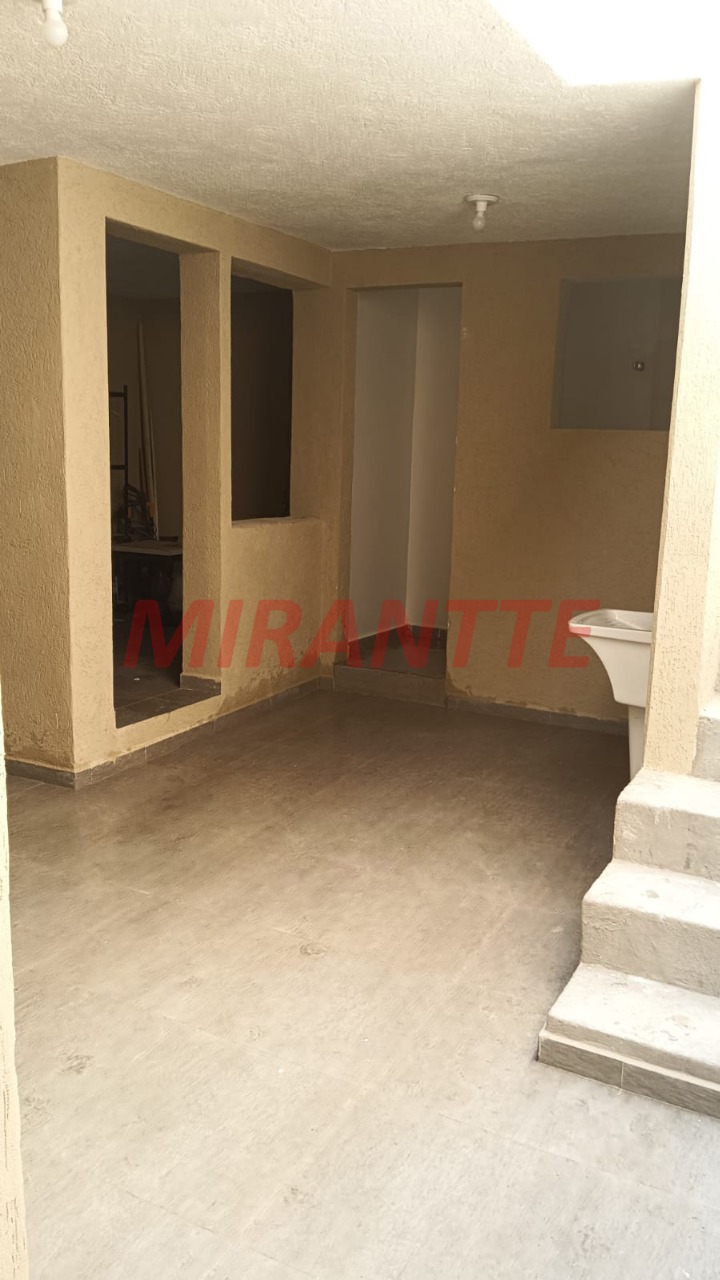 Sobrado de 87m² com 2 quartos em Vila Mazzei
