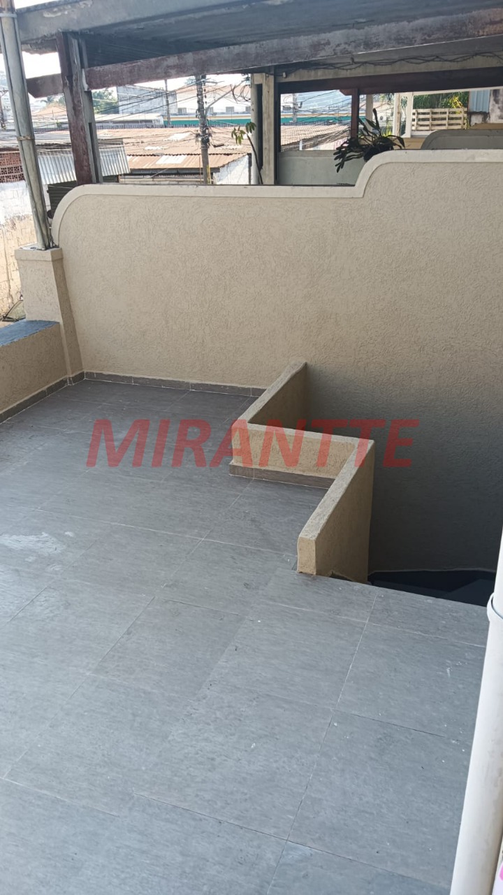 Sobrado de 87m² com 2 quartos em Vila Mazzei