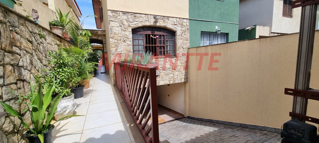 Sobrado de 183m² com 3 quartos em Imirim