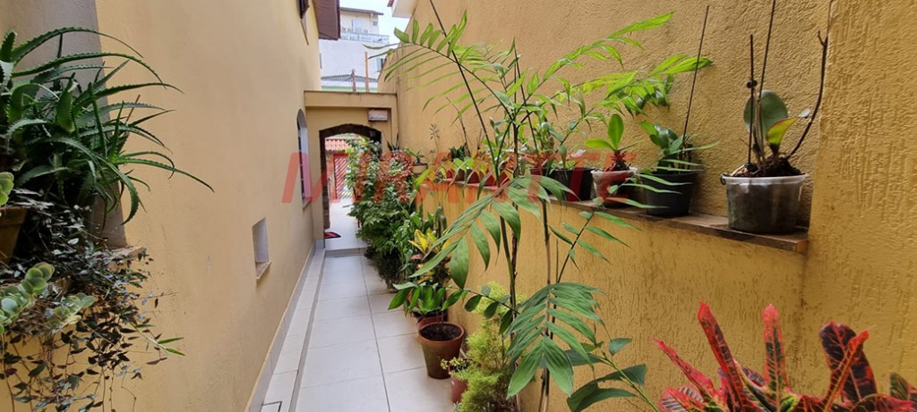 Sobrado de 183m² com 3 quartos em Imirim