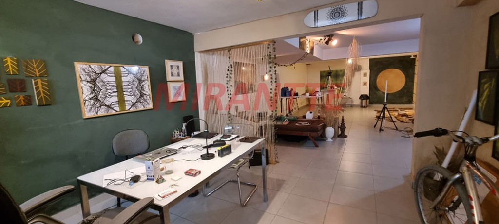 Sobrado de 183m² com 3 quartos em Imirim