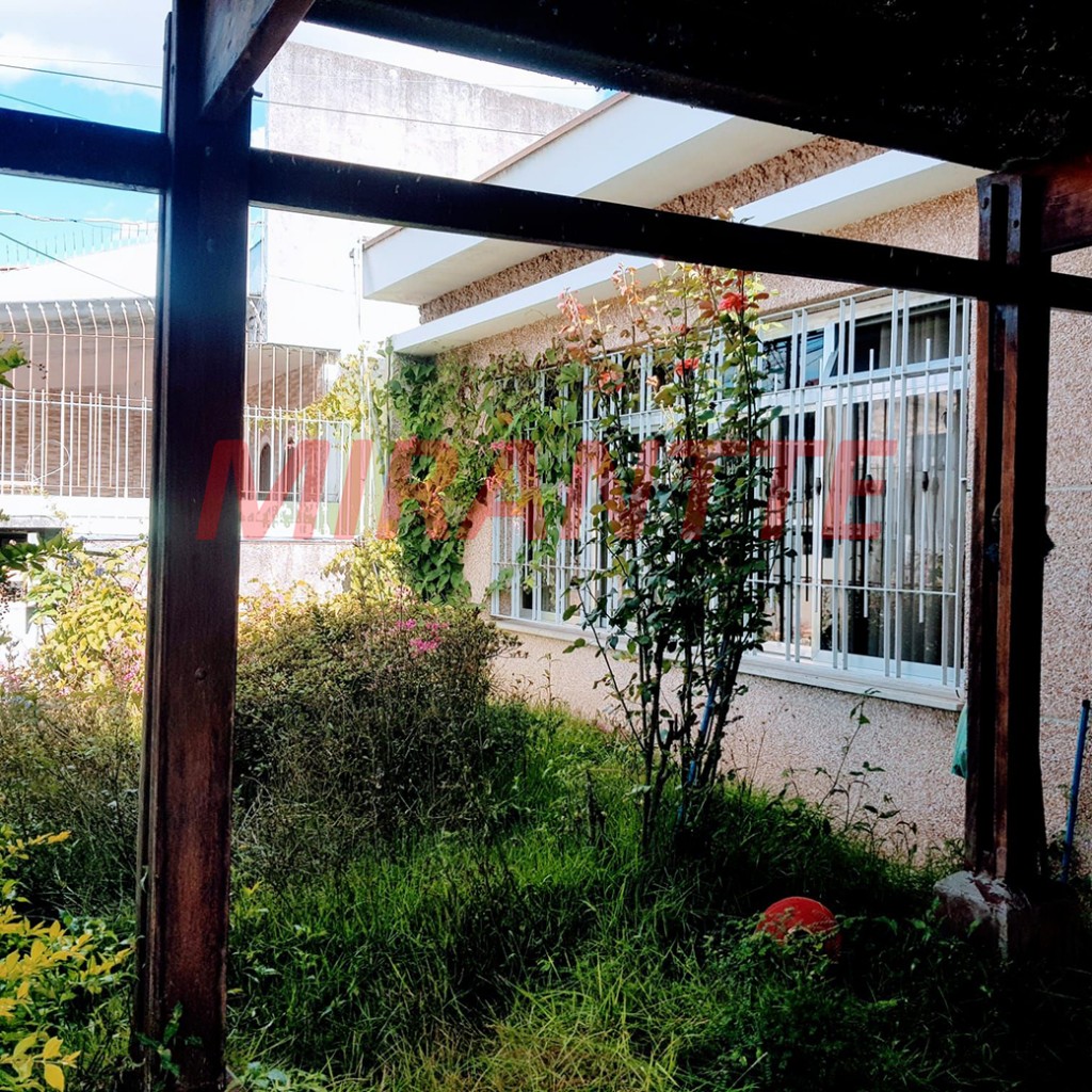 Casa terrea de 175m² com 5 quartos em Imirim