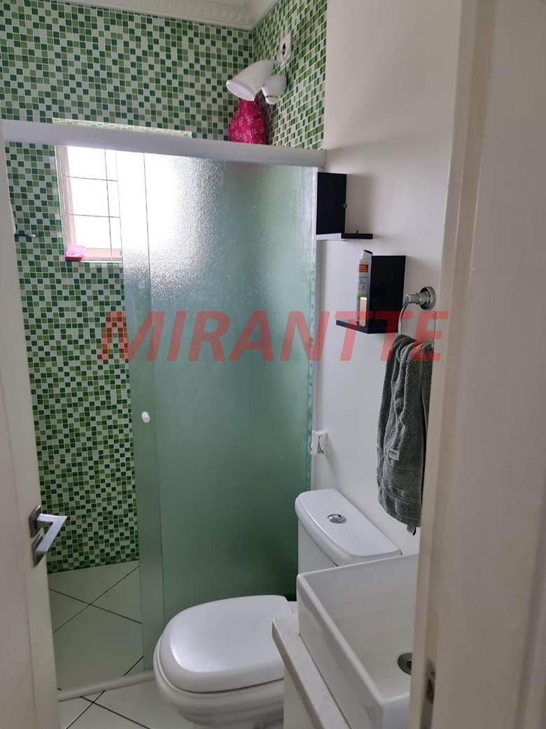 Sobrado de 240m² com 3 quartos em Vila Mazzei