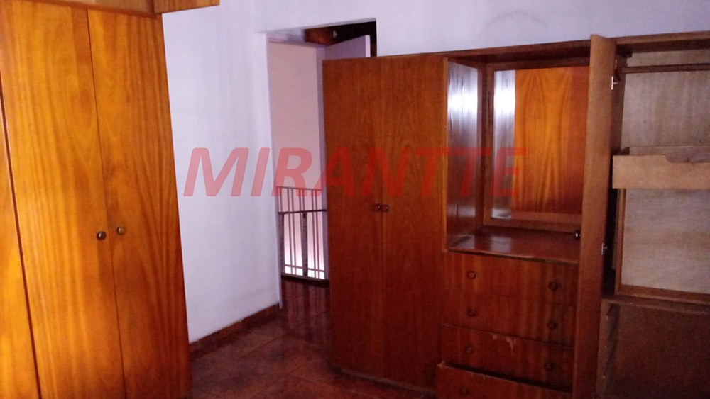 Sobrado de 252m² com 3 quartos em Brasilândia