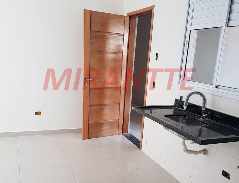 Apartamento de 42.35m² com 2 quartos em Parque Vitoria