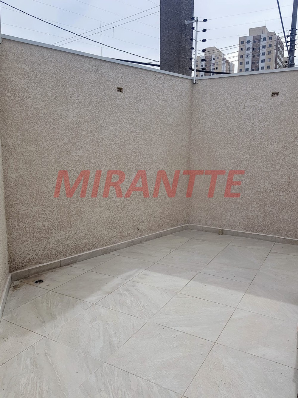 Apartamento de 42.35m² com 2 quartos em Parque Vitoria